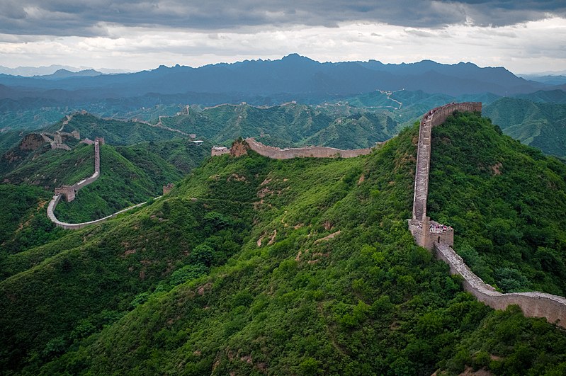 800px-The_Great_Wall_of_China_at_Jinshanling-edit