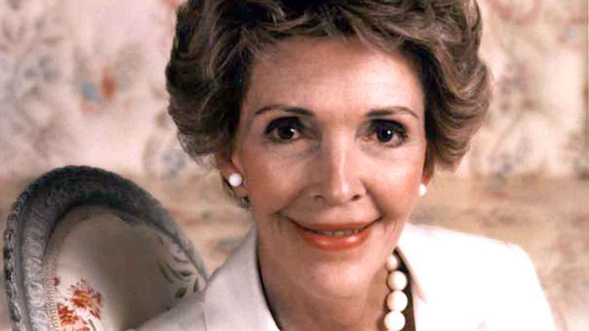 nancyreagan.jpg